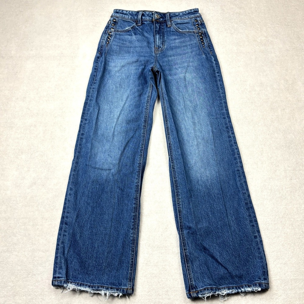 Vervet Blue Wide Leg Studded Raw Hem Jeans Medium Wash Size 24 T6714